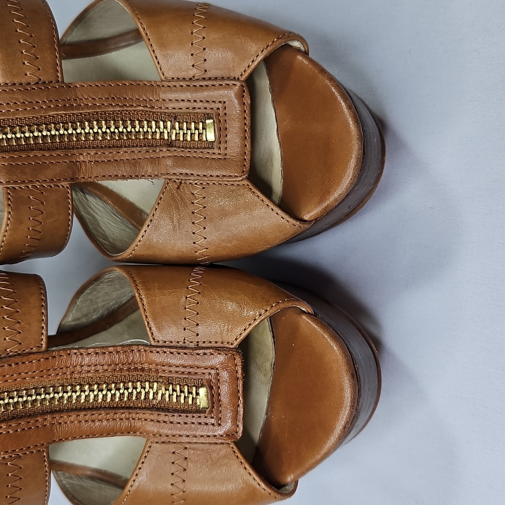 Michael Kors Berkley Plateform Brown Heeled Sandals Size 7.5 - Picture 4 of 8